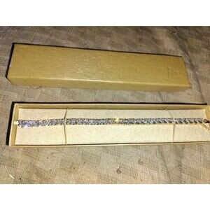 bracelet 
1646MA
White Cubic Zirconia, 14K Gold Plated over Sterling Silver Tenn